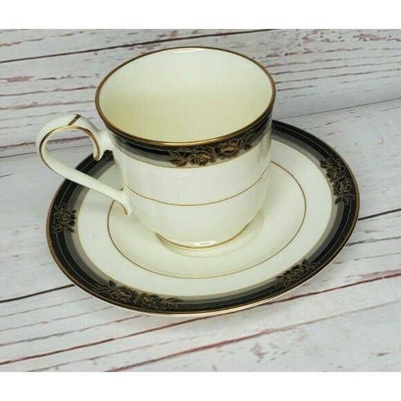 Vintage Noritake Spell Binder #9733 Teacup and Saucer Set - Mint Condition - Picture 12 of 12